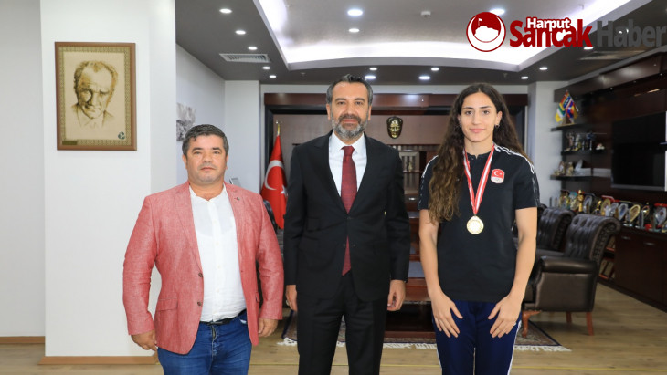 Sporcumuz Gizem Özer EUBC U-22 Avrupa Şampiyonası İçin Karadağ'a Gitti